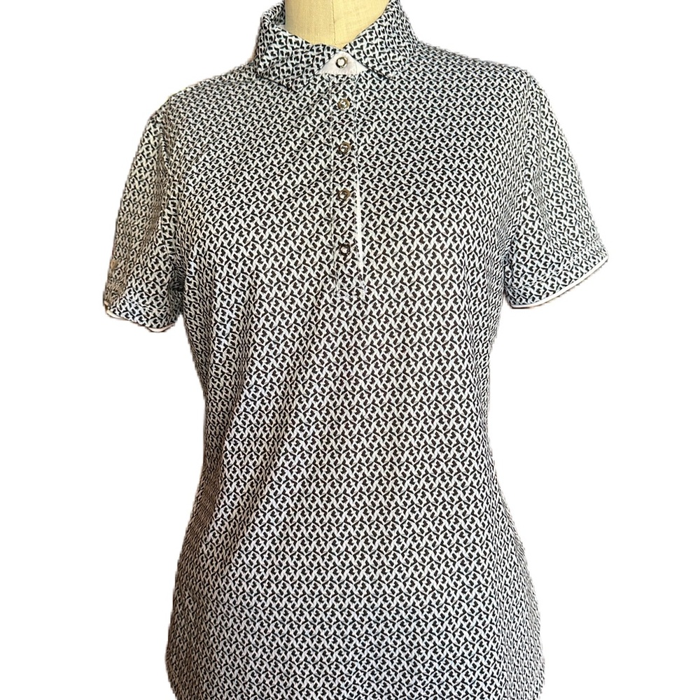 N Vo Women’s Short Sleeve Golf Top With Button Snap. Size small